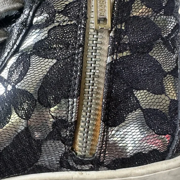 P448 Women’s Black, Metallic and Lace High Tops, Size 9-9.5 - Picture 5 of 10
